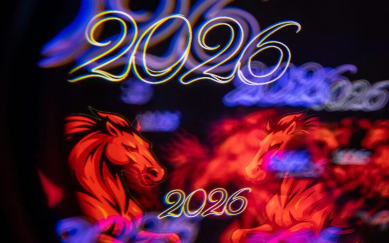 Visa và Mở hồ sơ từng tháng năm 2026